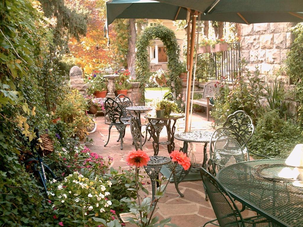 Castle Marne Bed & Breakfast Денвер Экстерьер фото